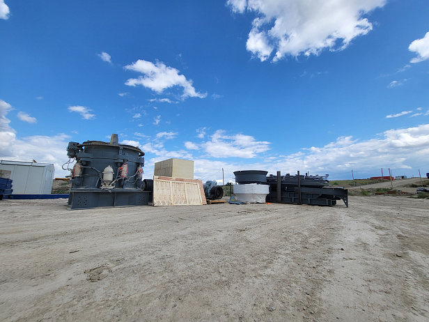 Поставка конусной дробилки HPT-500-С2  LIMING