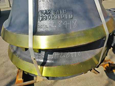 Неподвижное футеровочное кольцо верхней чаши на Sandvik-CH440 (442.8418-02)