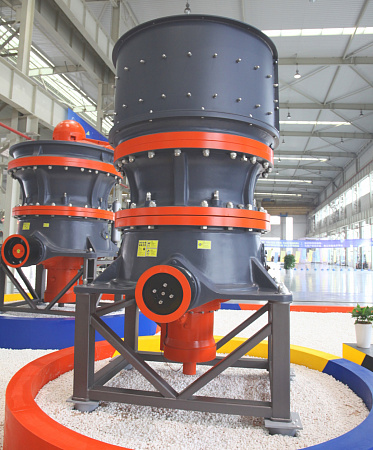 Траверсная конусная дробилка Liming HST160-H3